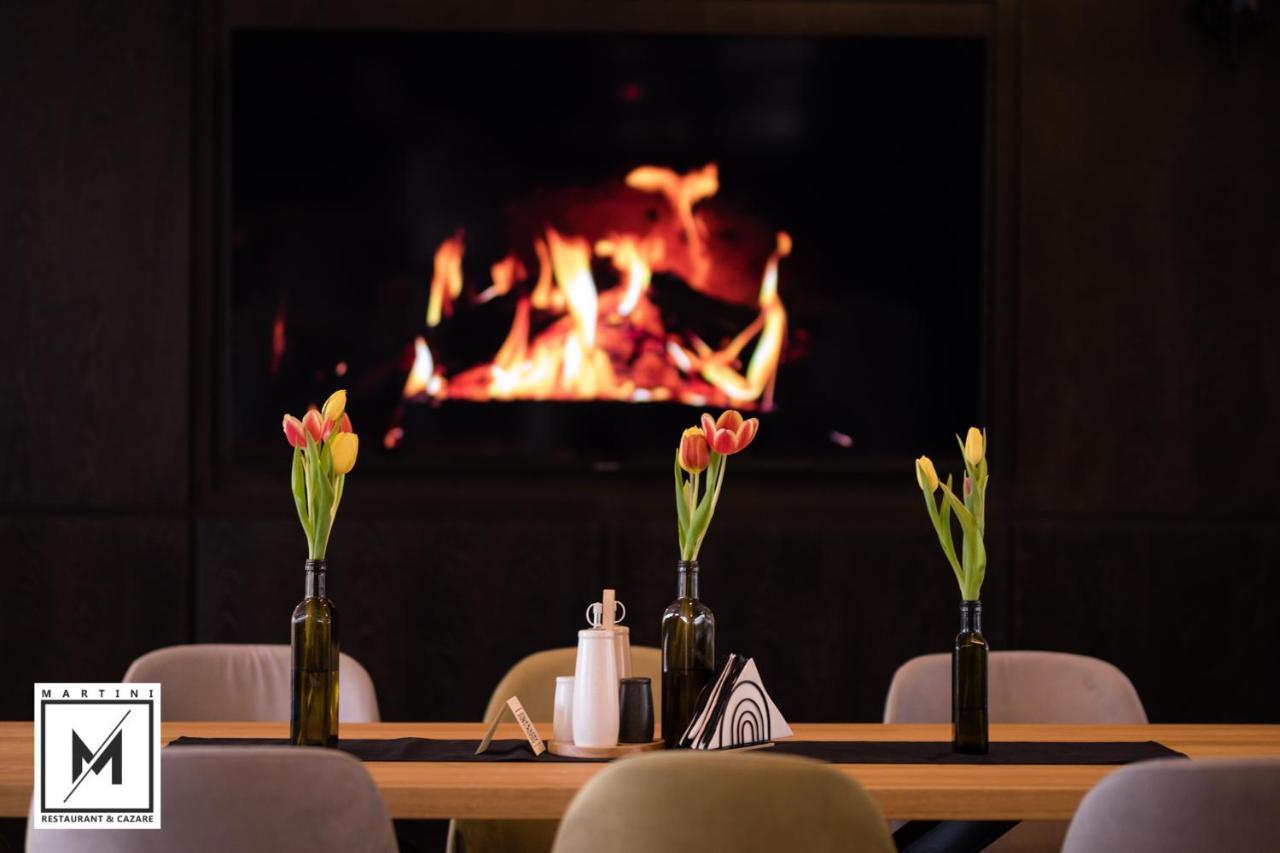 Martini Restaurant & Cazare Sebesel Экстерьер фото