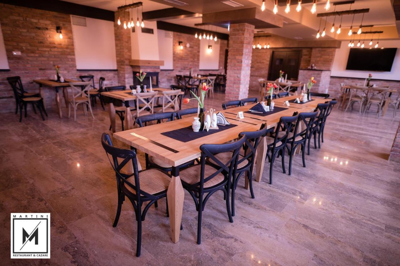 Martini Restaurant & Cazare Sebesel Экстерьер фото
