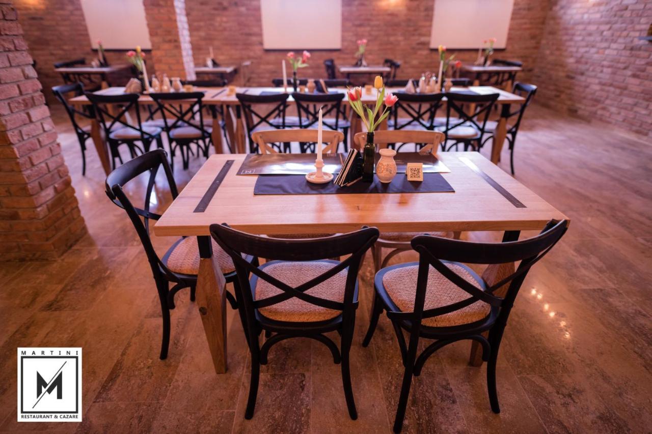 Martini Restaurant & Cazare Sebesel Экстерьер фото